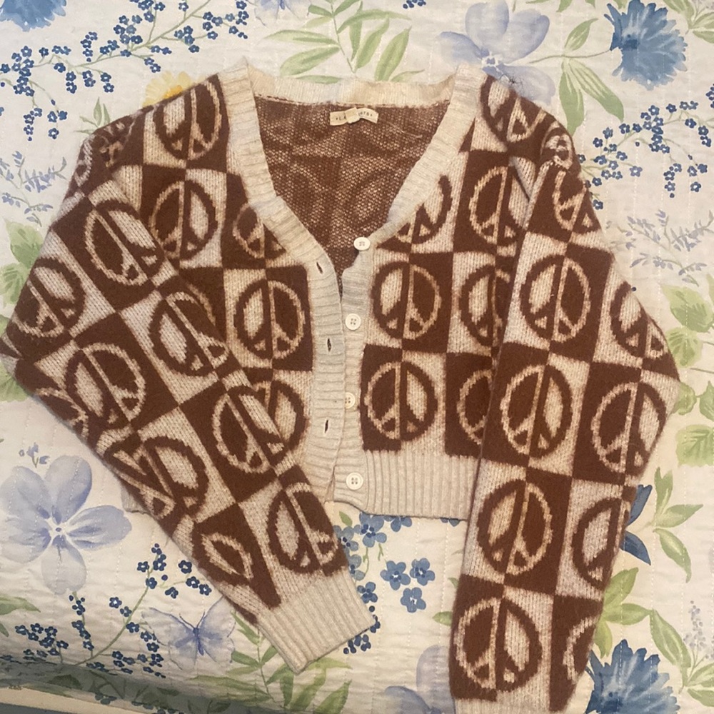 LA HEARTS CROPPED SWEATER SIZE XS FITS XS-S
